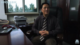 山路弯弯：提到有人因纠纷而寻求用金钱摆平