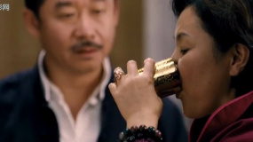 四戒：帮助老人服用药物并推荐养生茄