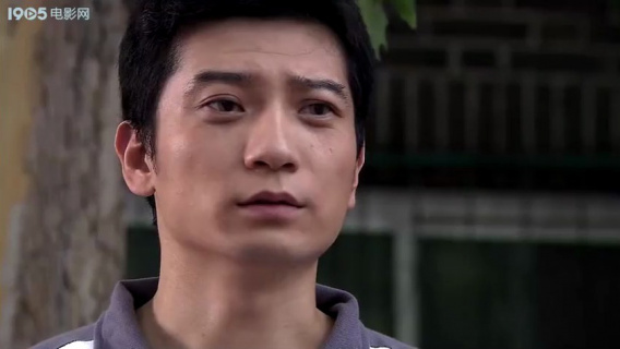 警花燕子：父母吵架女儿关心父亲