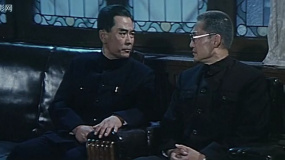 风雨下钟山：和周总理一起去上海