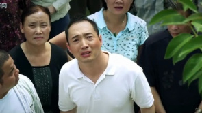 就是闹着玩的：再努努力今年一定上春...