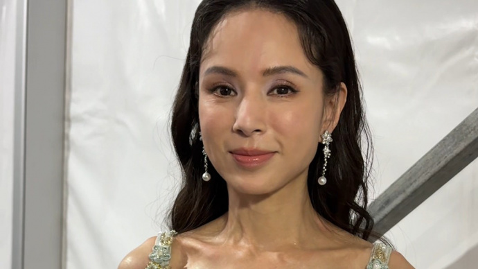 李若彤说短剧也很难写 《午后玫瑰》给她打了一剂强心针