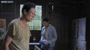 远山在呼唤：两人偶遇收留女孩