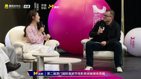 《摘金奇缘》编剧彼得·基亚雷利与马丽聊喜剧