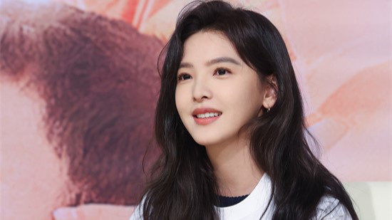 《不说话的爱》票房破亿!章若楠分享感人幕后细节