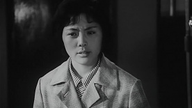 峥嵘岁月：敌人趁机将预先炮制好的文章在报上发表妄图嫁祸于人