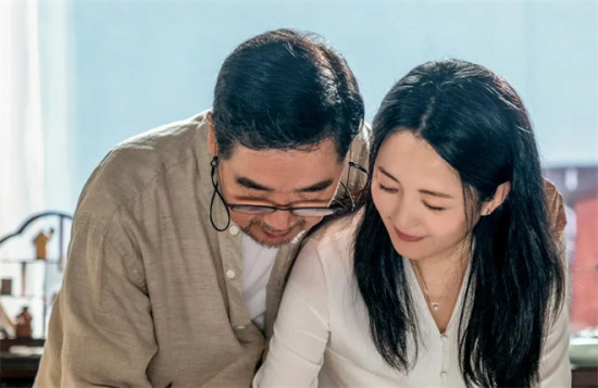 拍70岁黄昏恋出圈,3.1亿人的需求如何被看见?