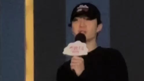 范丞丞现身映后支持马丽新片：“感觉我姐以后可以成为表演皇后”