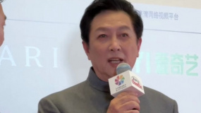唐國強(qiáng)亮相第十五屆北影節(jié)閉幕式 歷史劇要和現(xiàn)今的人有掛鉤