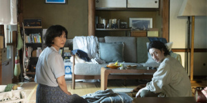 《夏日沙滩上》预告 小田切让松隆子体会丧子之痛