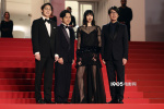 《8號出口》戛納首映 二宮和也×小松菜奈亮相！