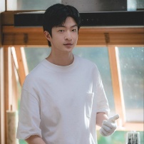 《有朵云像你》剧照