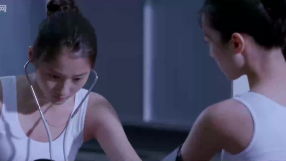 浪漫天降：紧急心肺复苏，生死救援争分夺秒