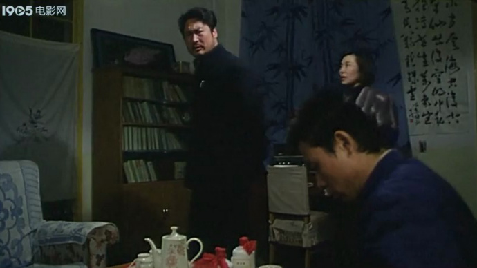 老娘土：治国送礼被训斥