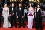 出現(xiàn)了！《情感價值》戛納首映 收獲19分鐘掌聲