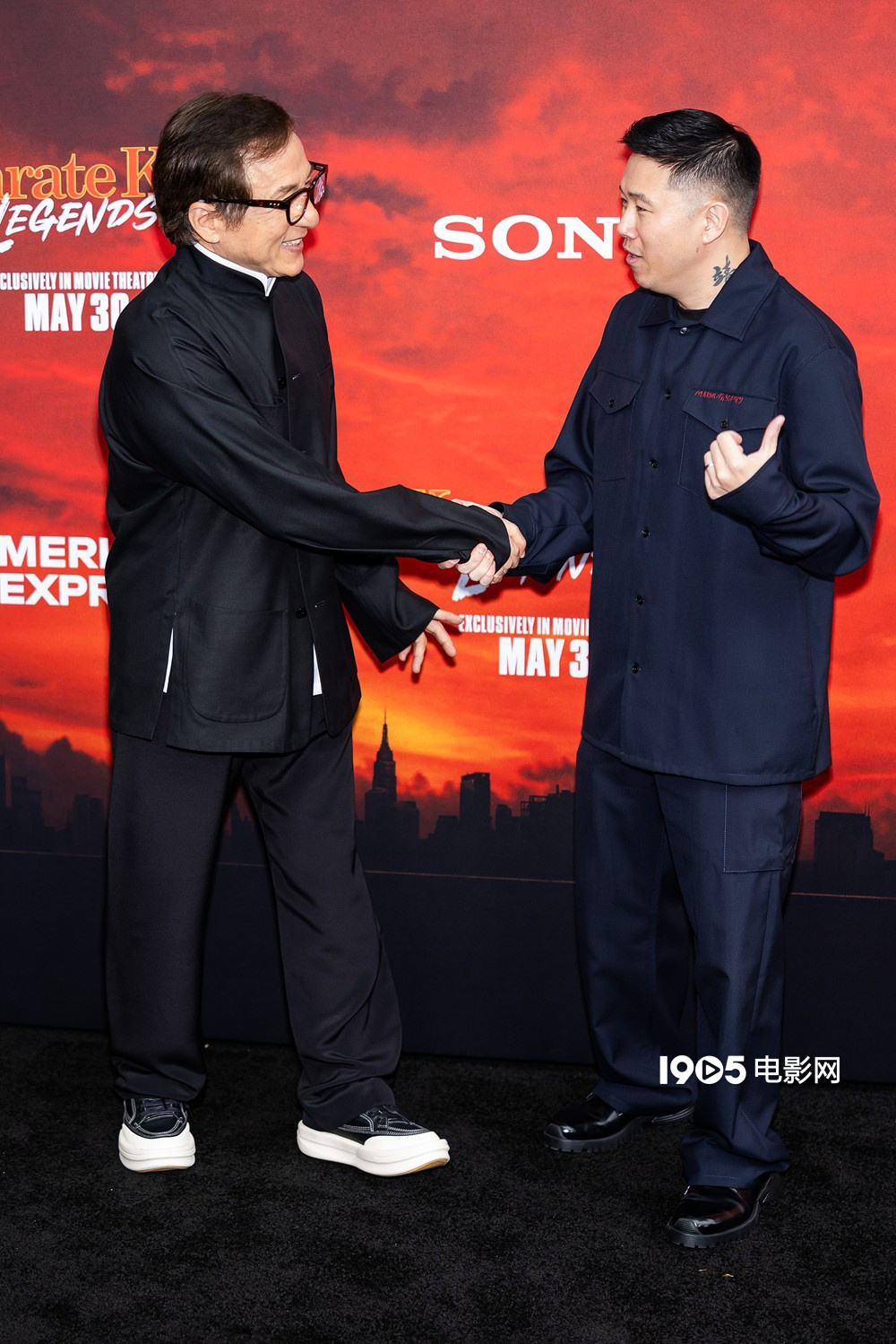 《功夫梦：融合之道》全球首映 成龙、欧阳靖同框