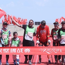 戈壁行者
