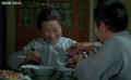 波斯貓在行動：聚在一起，討論關(guān)于一份在報紙上發(fā)現(xiàn)的尋人啟事