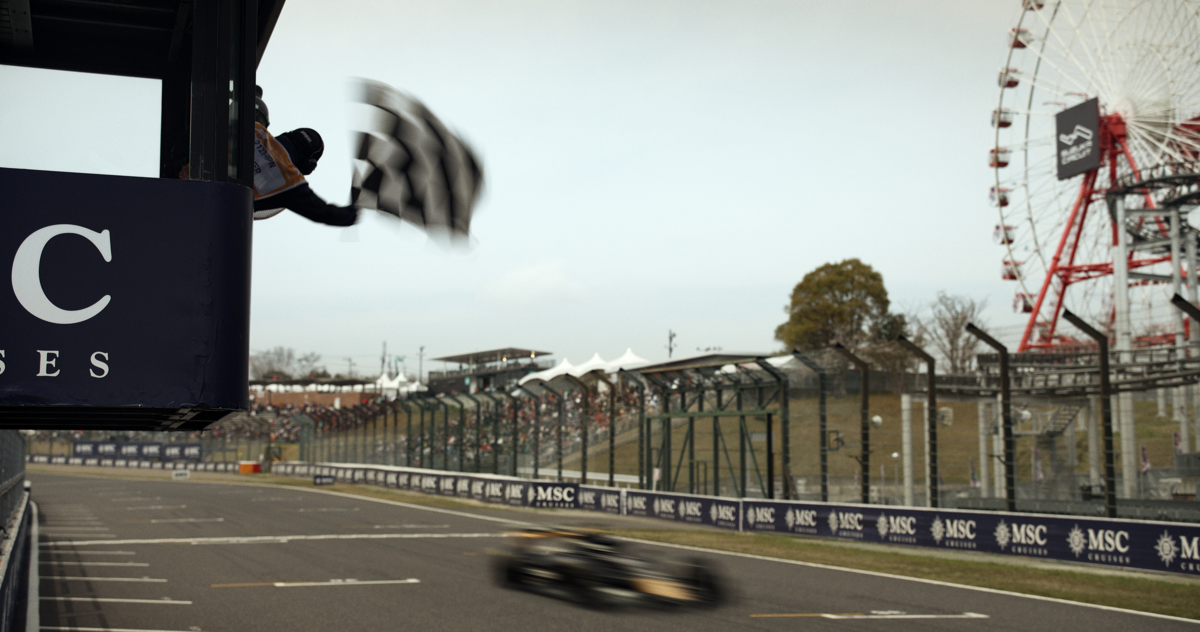 缔造奇迹！《F1：狂飙飞车》曝特辑 6.27全国上映