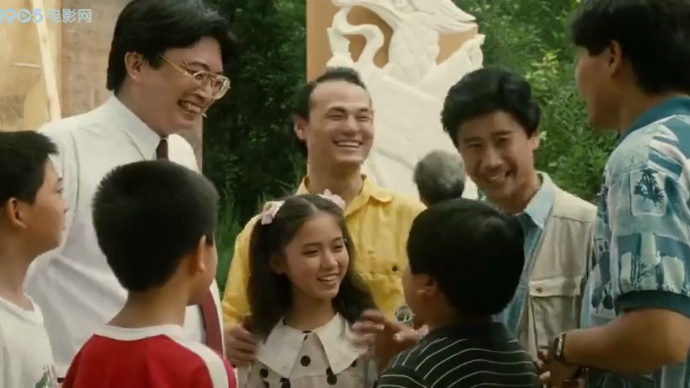 暗号：小演员初上镜，冷面幽默逗笑全场