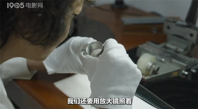 还原28岁朱时茂超高颜值，他们为老电影“修容”