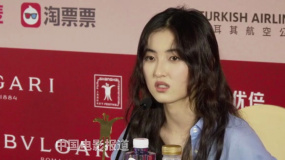 张子枫谈表演：“小时候演戏靠感受，现在会做权衡调整”