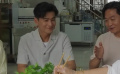 邊烤邊吃石屏豆腐！何泓姍 馬吟吟 喬振宇被美味沖擊中