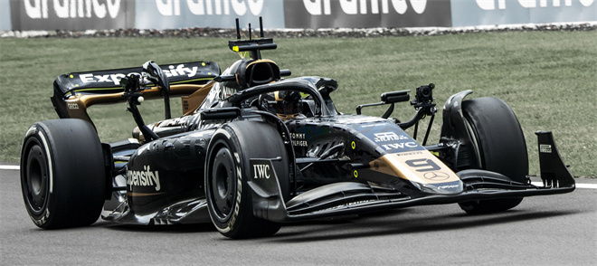 《F1：狂飙飞车》举办观影会 开启热血极速之旅(图2)