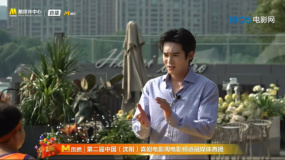 于适当起了篮球教练 这样帅的教练谁不迷糊？