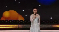 藍(lán)羽 李雪琴 閻鶴祥 楊樹林 黃才倫 表演歌舞《喜聚遼寧，快樂滿屏》