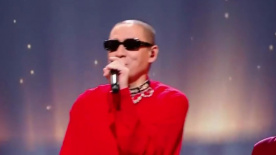 第二届中国（沈阳）喜剧电影周  梁龙演唱《我要开花》