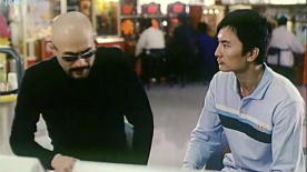 两个保镖：司机感恩老板，誓守重要文件三天！
