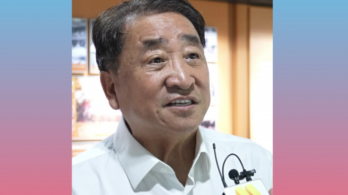 姜昆：公众人物要真正融入人民大众