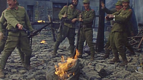 日军肆意虐杀南京百姓  街头活活烧...