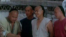 南拳王2：关大人寿宴上的欢乐与温馨时刻