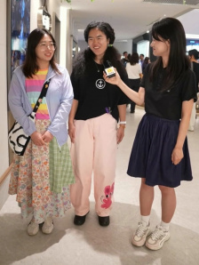 观众：打戏太精彩全程崩着 生怕错过精彩内容