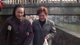 不要离开我：为孩子辛苦打工，比赛时刻暖相伴