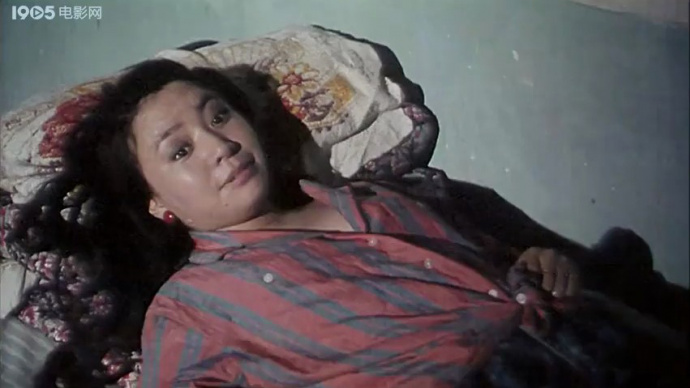 傻冒经理：乡里恩怨与搞笑日常，热闹不停歇！