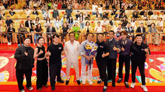 《捕风追影》曝片段 成龙梁家辉赴澳门、广州路演