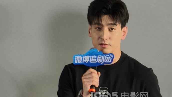 任彬谈与蒋欣合作感受：华妃娘娘确实厉害