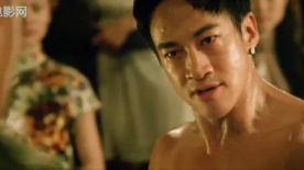 英雄之战：热血拳台对决，战乱中燃起的商机