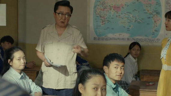 于谦老师带你重返高中生活 开学第一天整治刺头学生