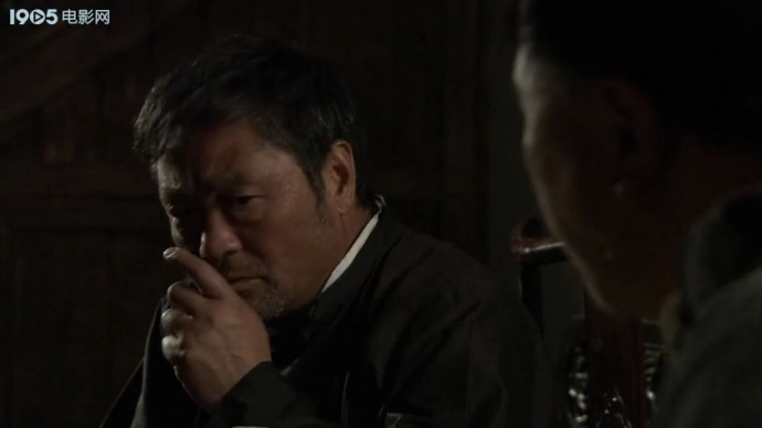 虎头要塞之图纸：汉奸英雄救美反被日本人扇耳光