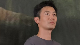 《志愿军：浴血和平》主创亮相北京首映礼现场