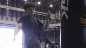 董子健为角色练出八块腹肌：我就是吃这碗饭的 这是我该做的事