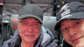 黃曉明說(shuō)再忙也要抽出時(shí)間陪家人：父母年事已高，不想讓自己后悔