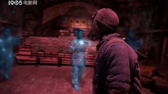 乞丐误闯“鬼剧院”  突然离奇自焚