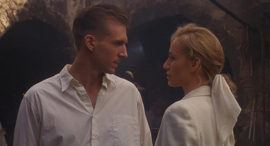 《英国病人》乱世异域中凄美恋情的背后……