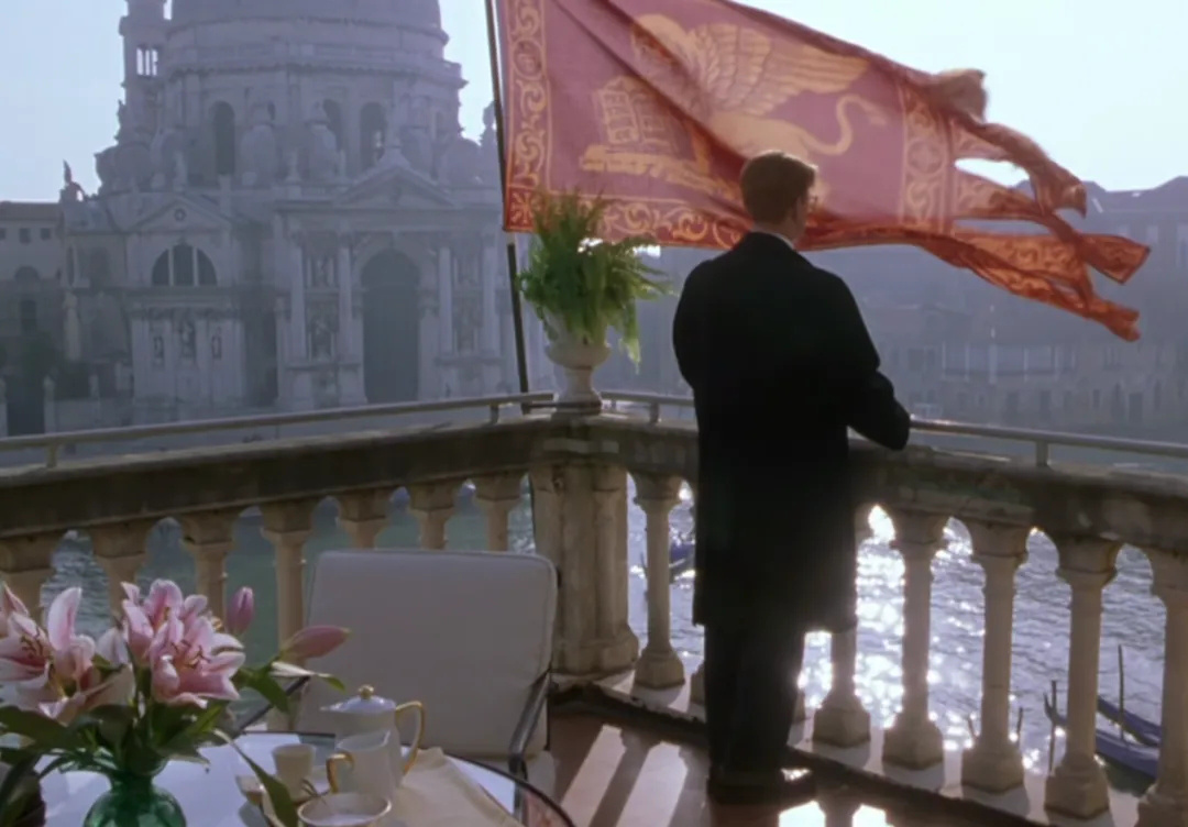 《英国病人》乱世异域中凄美恋情的背后……