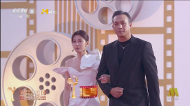 贾静雯、黄觉亮相第38届金鸡奖颁奖典礼入场仪式